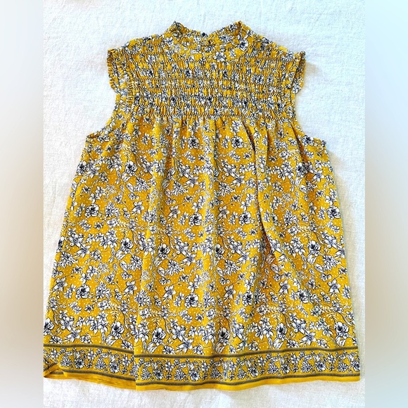 Max Studio Tops - Max Studio mustard yellow top